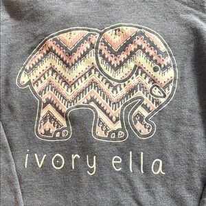 Ivory Ella Chevron Elephant Long Sleeve Full Zip Hoodie Medium